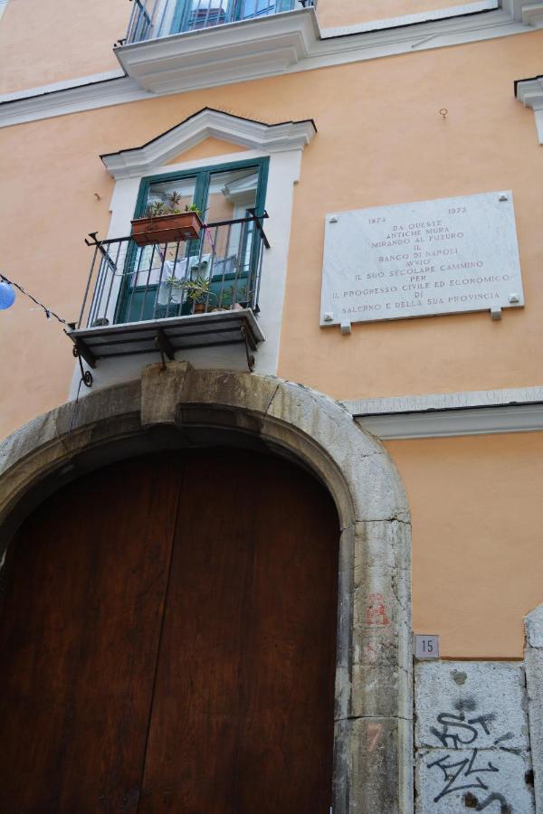 Porta Felu Apartment Salerno Exterior photo